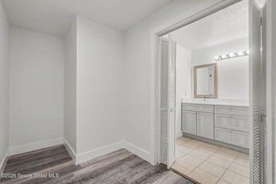 Welcome home to this beautifully maintained 3-bedroom, 2-bath - photo 18