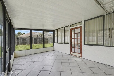 Welcome home to this beautifully maintained 3-bedroom, 2-bath - photo 24
