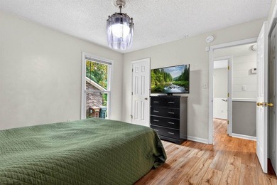 Welcome to 213 Elm Street in charming Mitten Park & Terrace! - photo 26