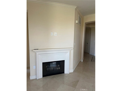 Top floor 3 BEDROOM WATERMARKE CONDO with amazing views!
This