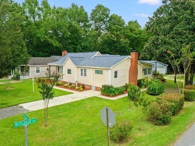 902 Palm Street~ a home that instantly feels warm, inviting, and - photo 1