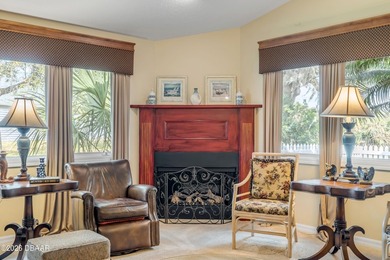 This beautifully maintained and spacious 3 bedroom, 2 1/2 bath - photo 11