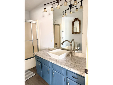 Charming 3 bedroom, 1 bath home with 1,144 sq ft in the main - photo 11