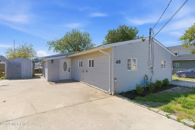 Beautifully Renovated Waterfront Home - Move-In Ready! Enjoy the - photo 15