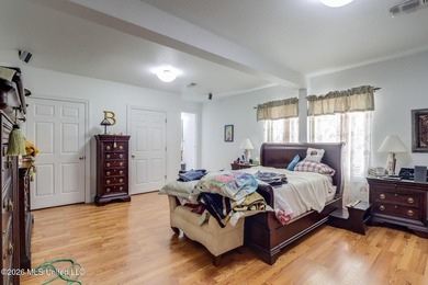 Waterfront living at an unbeatable price! This move-in ready 3