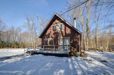 Lake Home For Sale in Tobyhanna, Pennsylvania