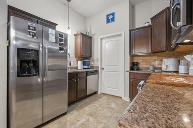 Looking for the perfect place to call home? Just listed in the - photo 9
