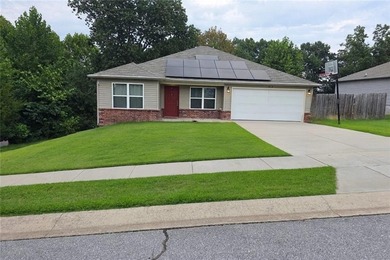 Beaver Lake Home For Sale in Garfield Arkansas