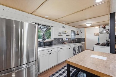 Beautiful brick home on a quiet corner lot, conveniently located - photo 9