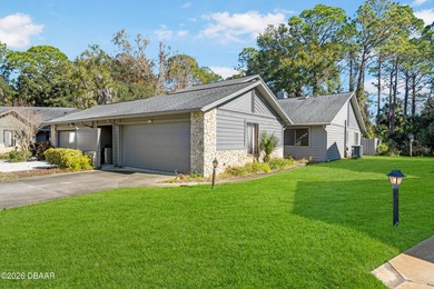 (private lake, pond, coastal) Home For Sale in Ormond Beach Florida