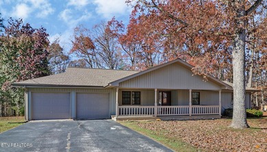 Lake Holiday Home Sale Pending in Crossville Tennessee