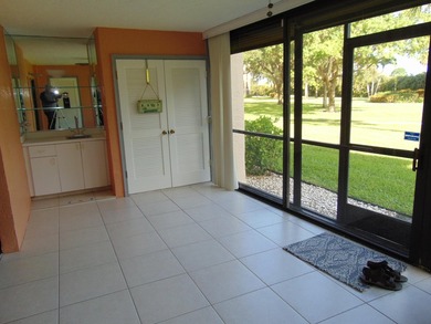 FIRST FLOOR. MOVE IN READY. COVERED PARKING. IMMACULATE JUMBO - photo 28