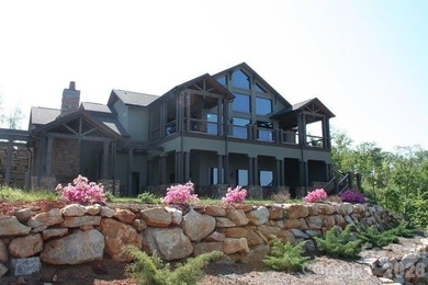 Architectural Masterpiece in Lake Lure - Where Luxury Meets - photo 32