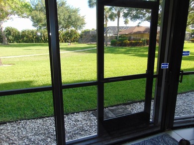 FIRST FLOOR. MOVE IN READY. COVERED PARKING. IMMACULATE JUMBO - photo 37