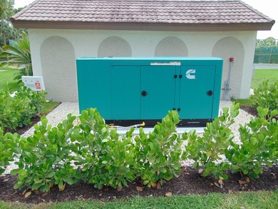 FIRST FLOOR. MOVE IN READY. COVERED PARKING. IMMACULATE JUMBO - photo 47