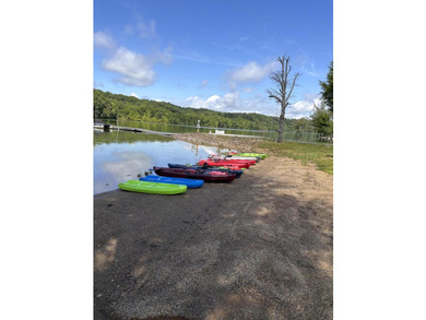 Lake life with a park feele experience the perfect blend of - photo 48