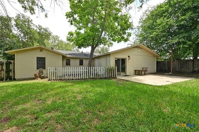 NEW ROOF BEING INSTALLED! Charming Home in Established - photo 23