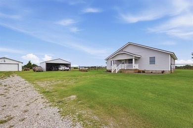 Auction Property! Live onsite auction Thur July 23 10:01 AM - photo 3