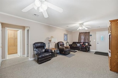 Auction Property! Live onsite auction Thur July 23 10:01 AM - photo 9