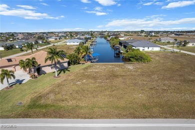 Cape Coral Lakes Area Lot For Sale in Cape Coral Florida