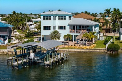 PRICE REDUCED ON THIS RARE SAN CARLOS BAY ESTATE - OPEN WATER - photo 8