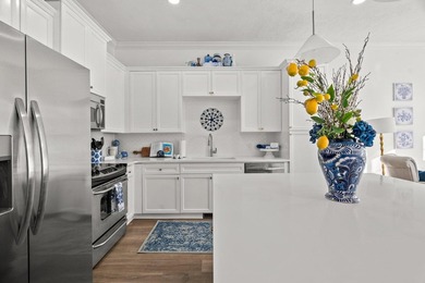 Welcome to your GORGEOUS coastal beach retreat! This elegant - photo 13