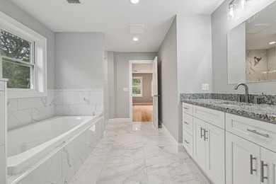 Welcome to a stunning new construction contemporary colonial - photo 13