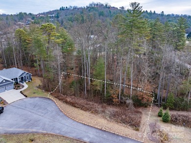 Lot 4 in Crystal Cove is conveniently located just 15 minutes - photo 4
