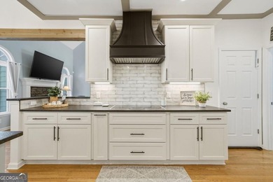 Ideal for multi-generational living, extended family, or a - photo 14