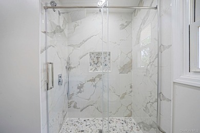 Welcome to 64 Cedar Drive, Bay Shore, NY 11706. This beautifully - photo 19