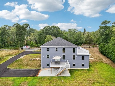 Welcome to a stunning new construction contemporary colonial - photo 26