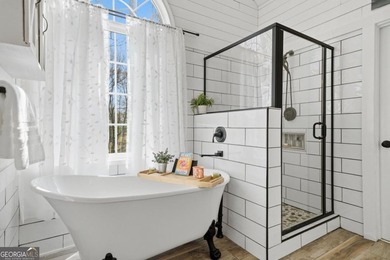 Ideal for multi-generational living, extended family, or a - photo 28