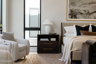 Penthouse Villa ready to move in to today overlooking Paseo with