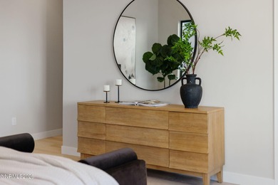 Penthouse Villa ready to move in to today overlooking Paseo with