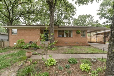 Lakewood Lakes Home Active Under Contract in North Little Rock Arkansas