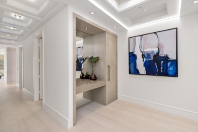 Lake Condo For Sale in Palm Beach, Florida
