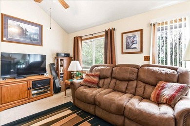 Affordable Lakewood Subdivision gem with deeded access to the - photo 7