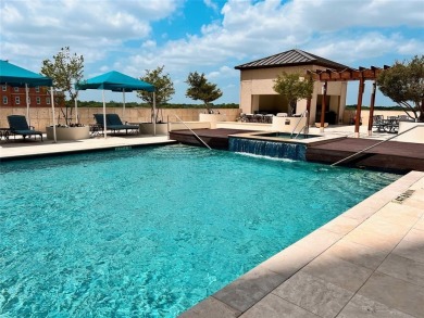 Sophisticated High-Rise Living with Preston Hollow Views-