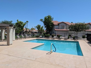Beautiful townhome in the sought after neighborhood of The - photo 26