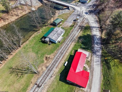 Here is the perfect opportunity to own your very own home or - photo 28