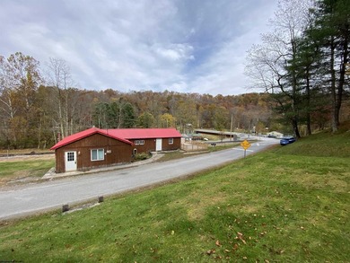 Here is the perfect opportunity to own your very own home or - photo 31