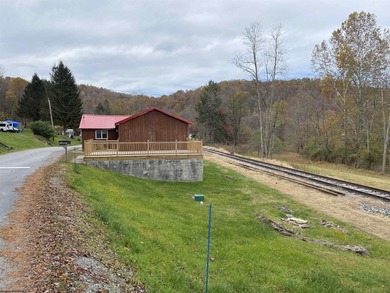 Here is the perfect opportunity to own your very own home or - photo 35