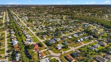 Move right into this beautifully updated Fort Myers home - photo 36