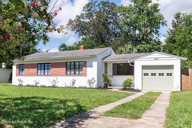 St. Johns River Home For Sale in Jacksonville Florida