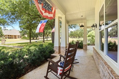A CLASSIC SUGARTREE FAVORITE! This is the type of home that is - photo 5