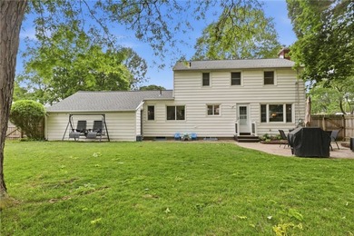Welcome home to this beautiful, impeccably maintained and - photo 27