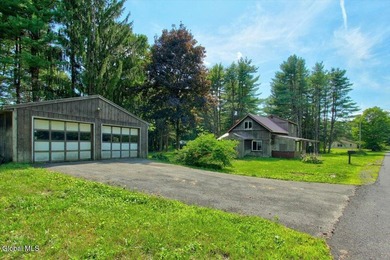 Bring your vision and make this charming 1928 bungalow your own! - photo 3
