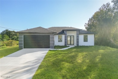 Lehigh Acres Area Home For Sale in Lehigh Acres Florida