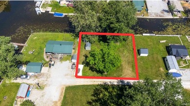 Buildable Channel Lot Alert!! Don't miss this opportunity to - photo 10