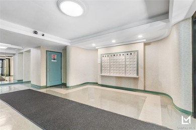 Welcome to Walden Terrace in Rego Park, this highly desirable - photo 10